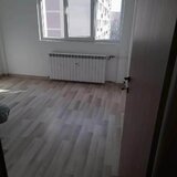 1 Decembrie Apartament 3 camere decomandat  69 mp. Renovare totala